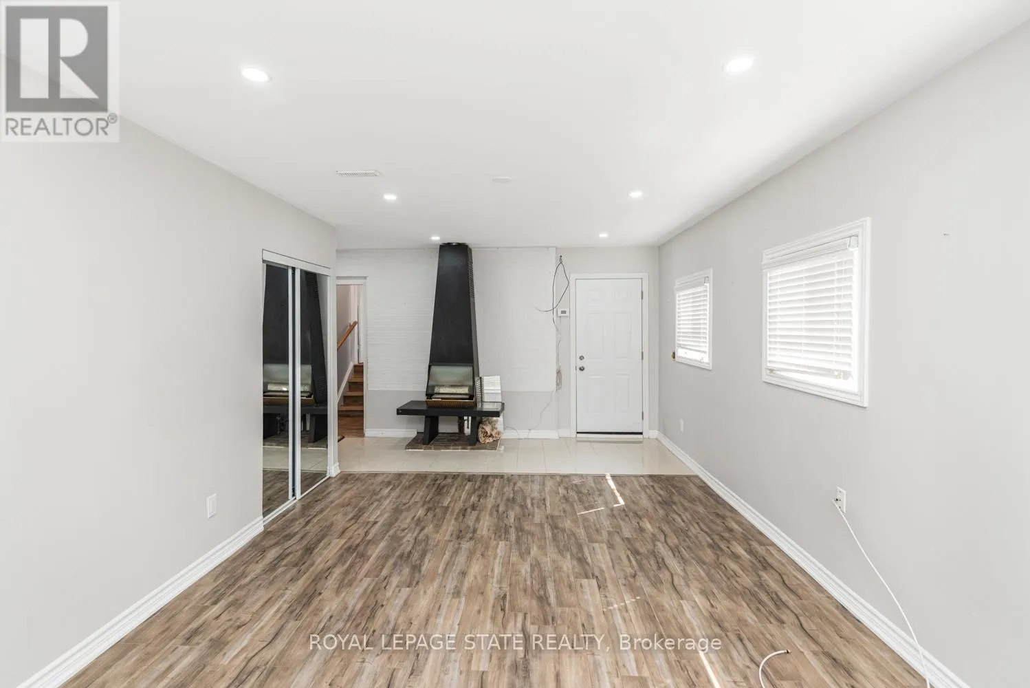 2278 MOUNT FOREST DRIVE