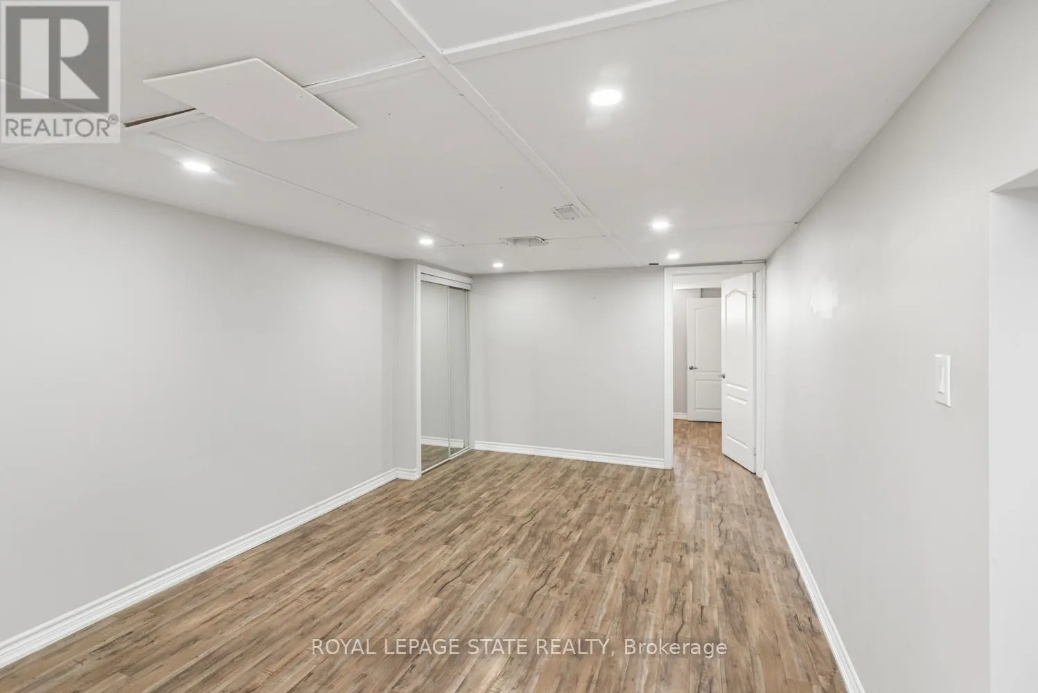 2278 MOUNT FOREST DRIVE