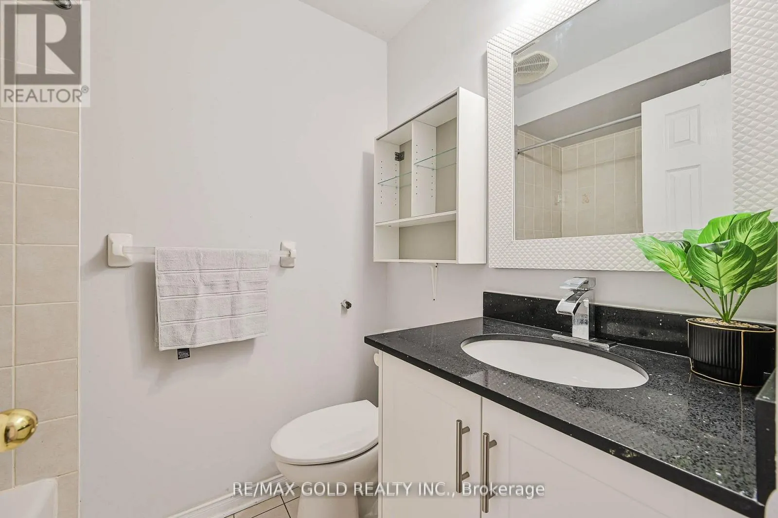 66 - 50 STRATHAVEN DRIVE