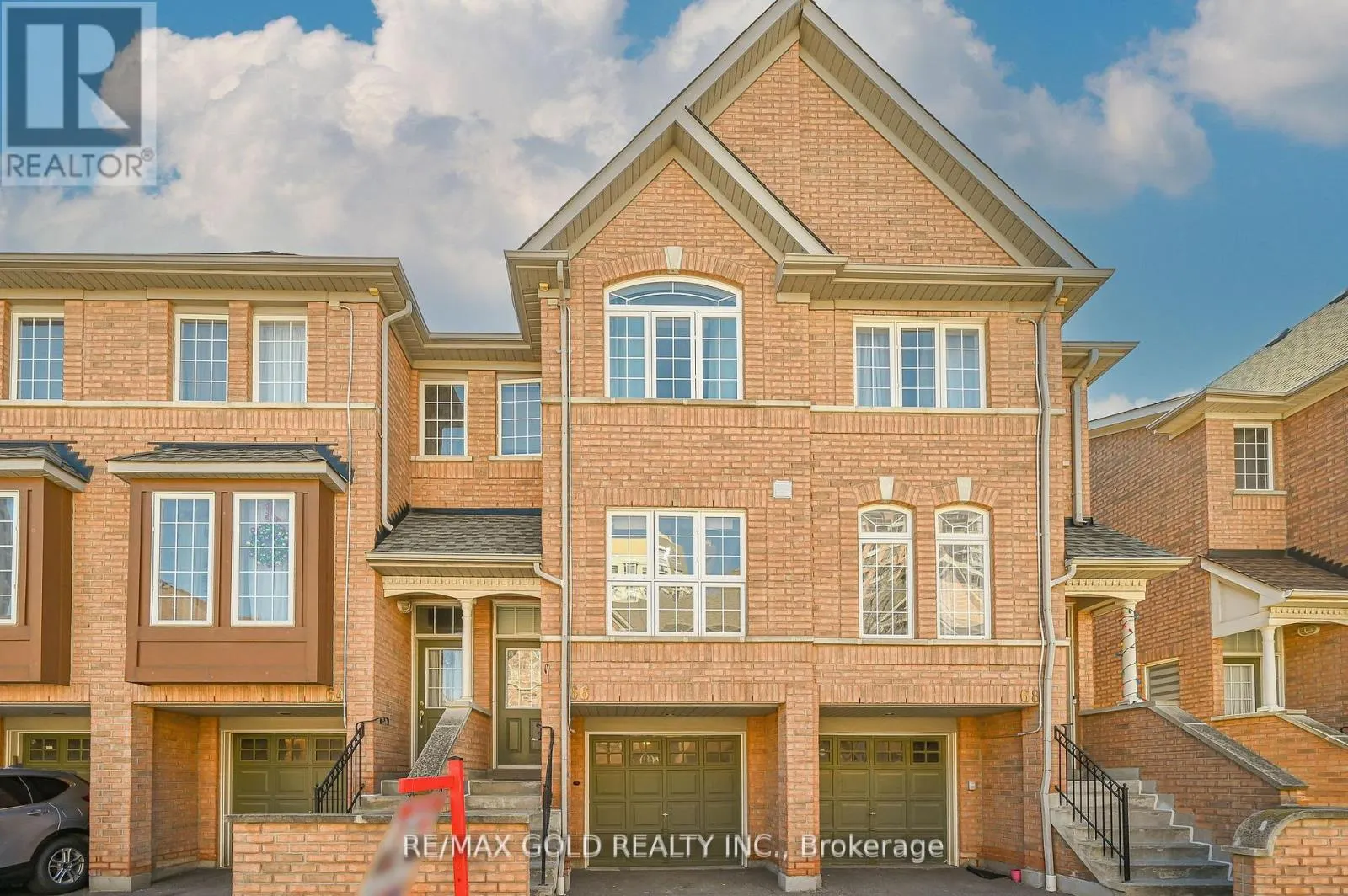 66 - 50 STRATHAVEN DRIVE