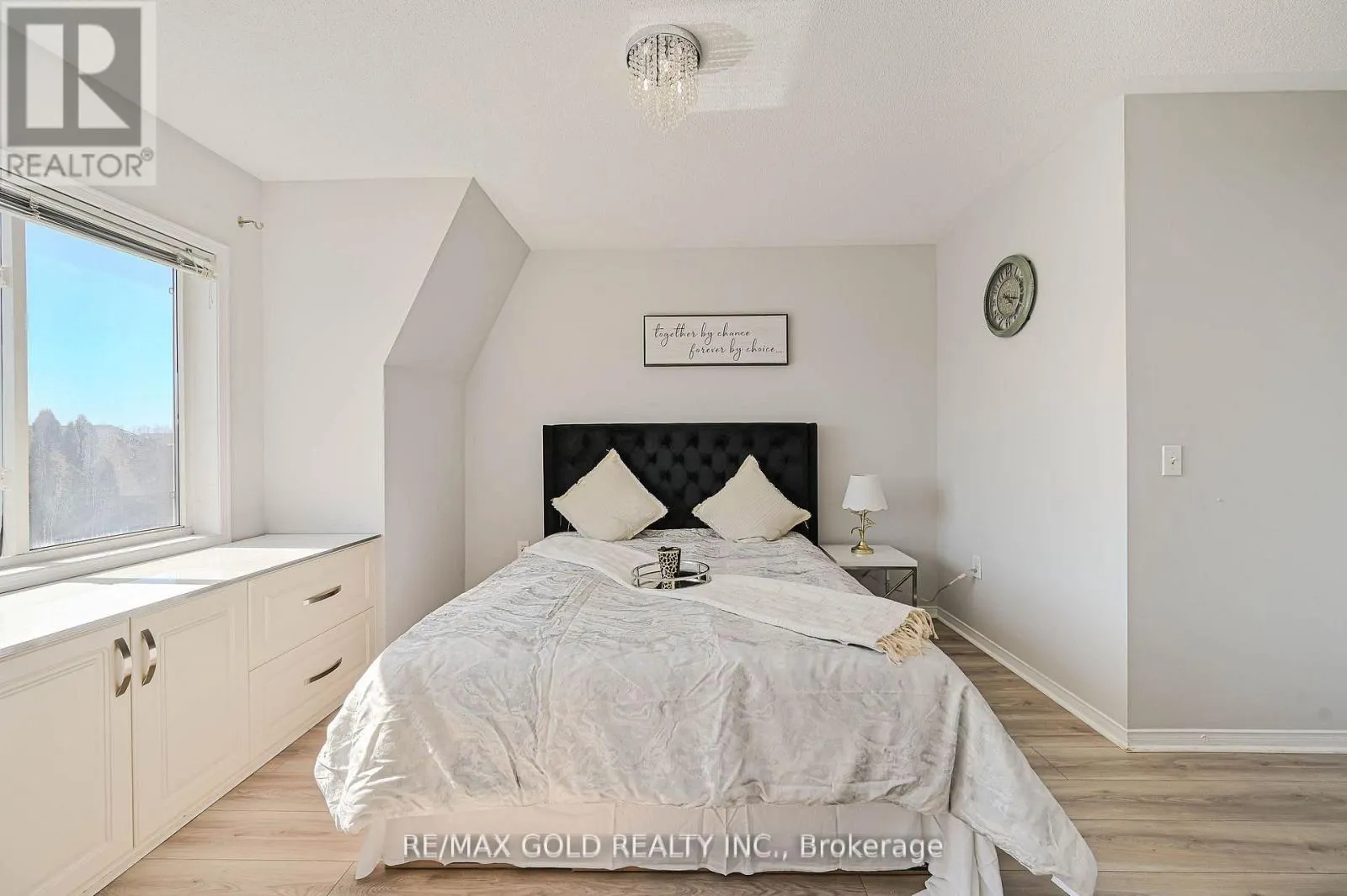 66 - 50 STRATHAVEN DRIVE