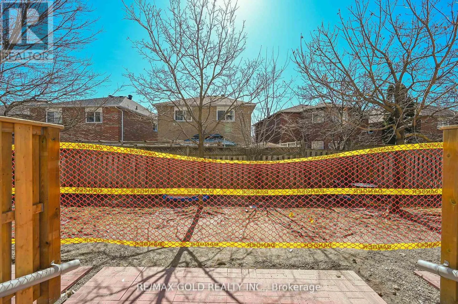 66 - 50 STRATHAVEN DRIVE