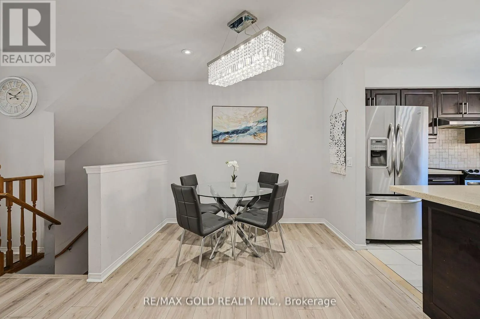 66 - 50 STRATHAVEN DRIVE