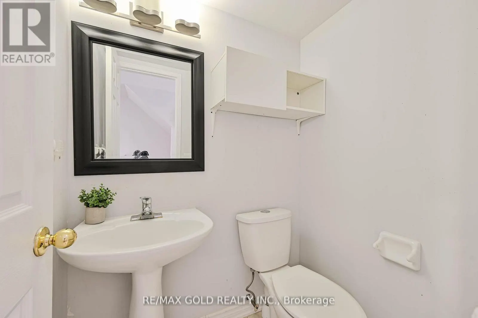 66 - 50 STRATHAVEN DRIVE