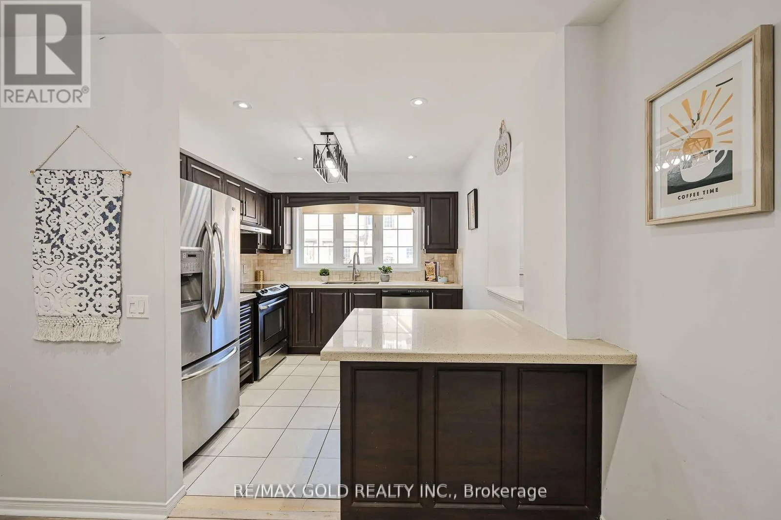 66 - 50 STRATHAVEN DRIVE