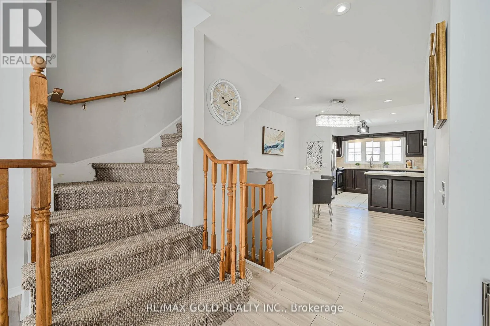 66 - 50 STRATHAVEN DRIVE