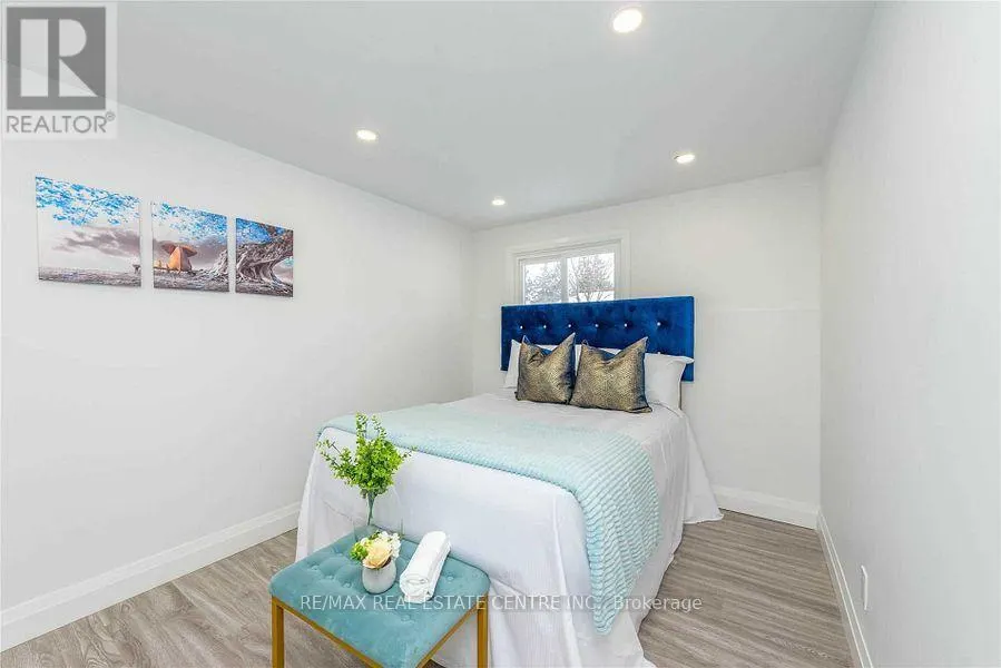 582 ELLIOTT CRESCENT