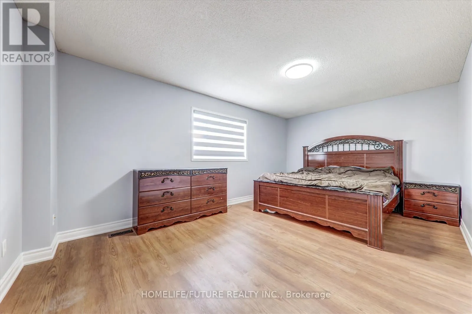 69 HEATHERDALE DRIVE