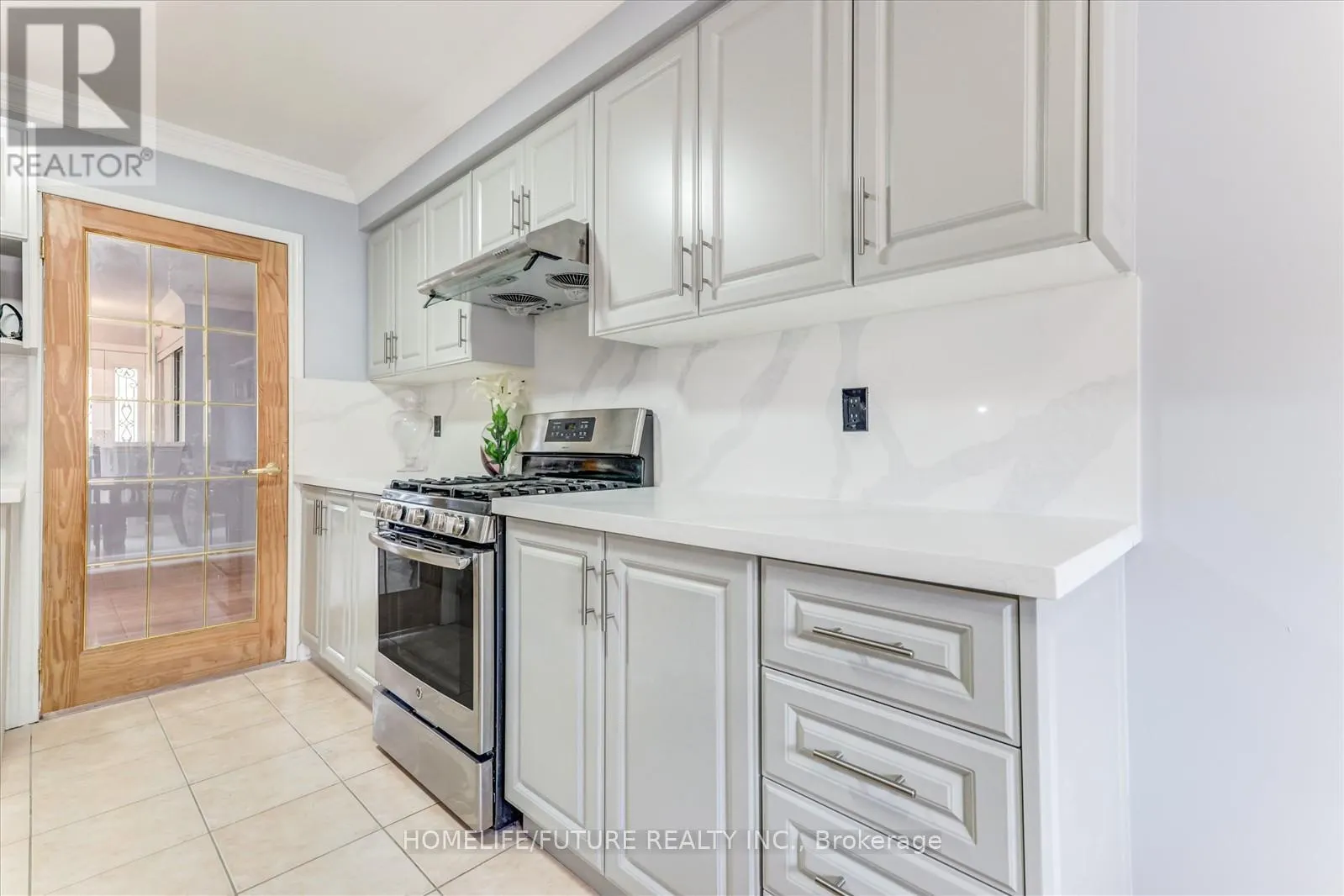 69 HEATHERDALE DRIVE