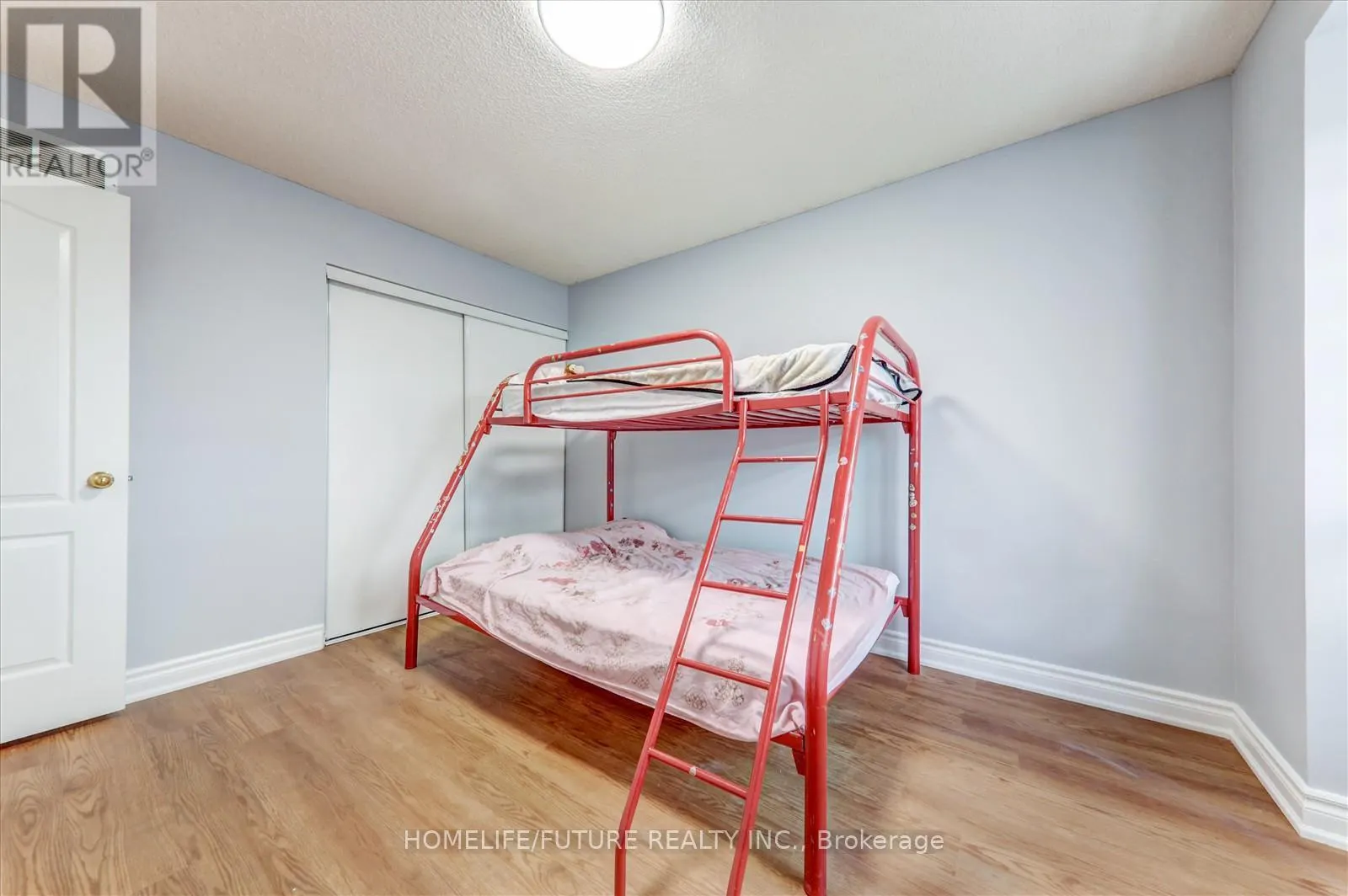 69 HEATHERDALE DRIVE