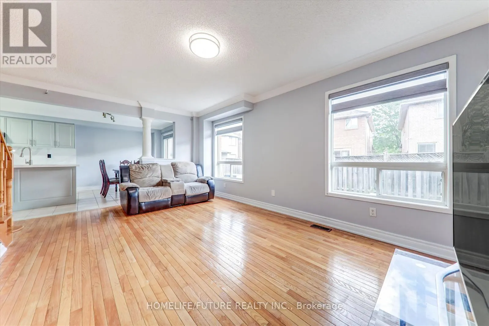 69 HEATHERDALE DRIVE