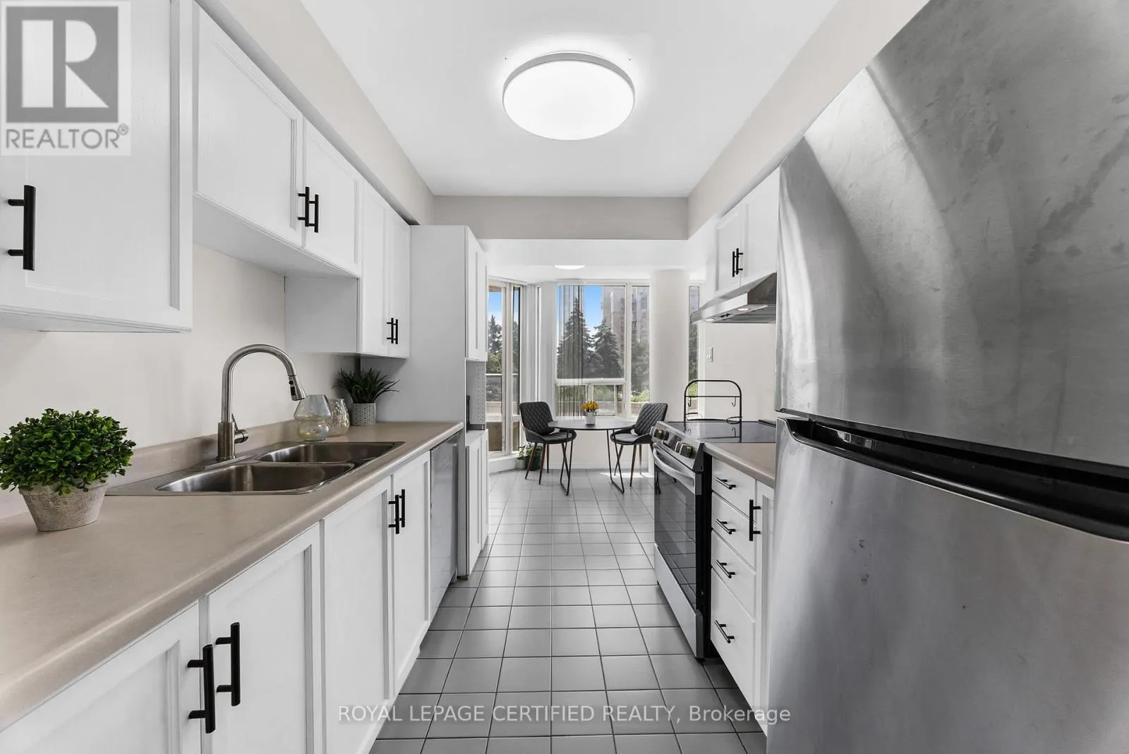 210 - 700 CONSTELLATION DRIVE