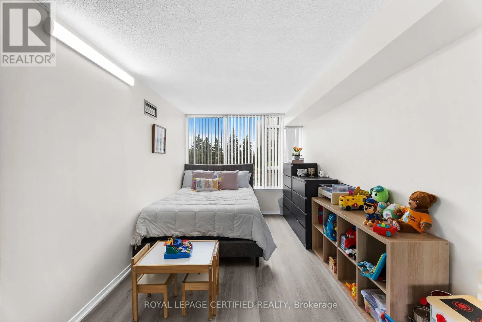 210 - 700 CONSTELLATION DRIVE