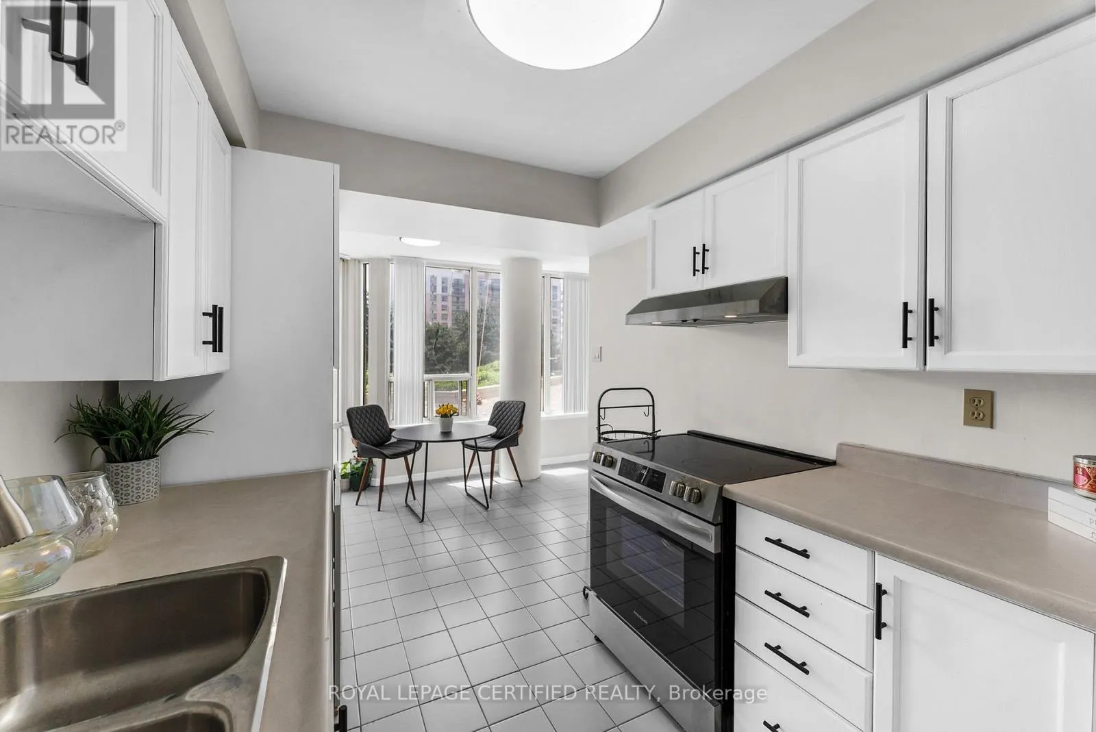 210 - 700 CONSTELLATION DRIVE