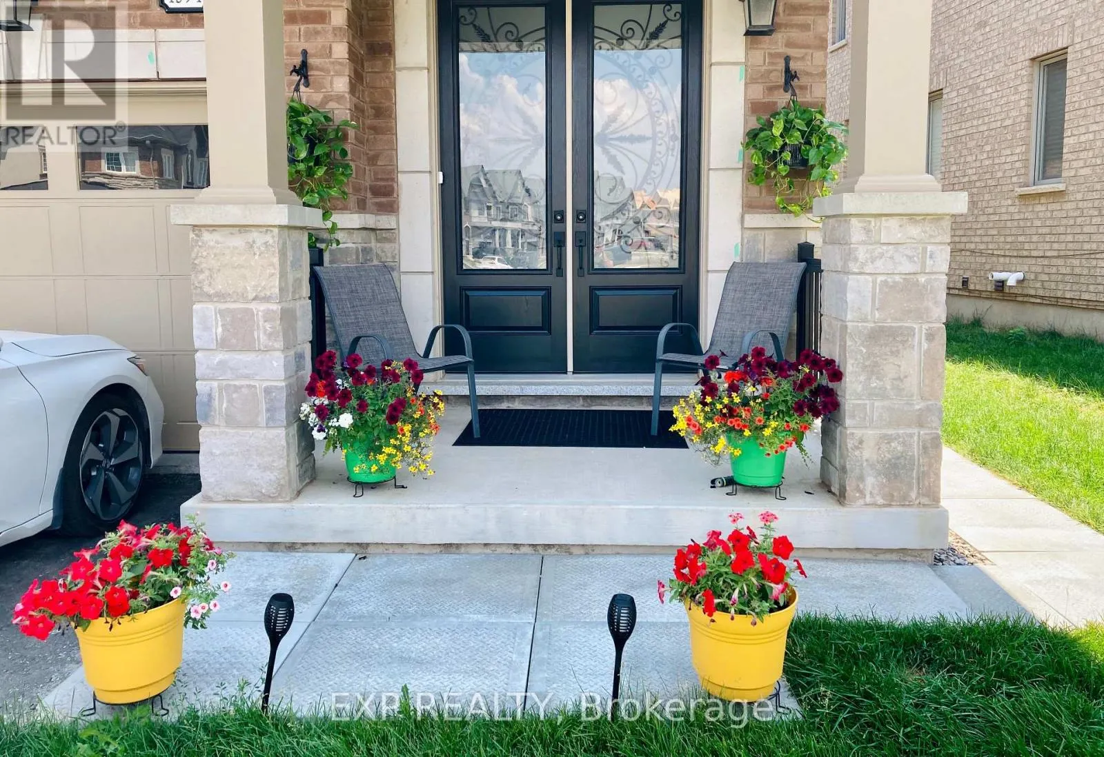 1394 FARMSTEAD DRIVE