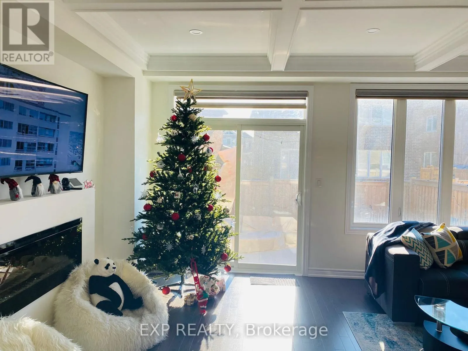 1394 FARMSTEAD DRIVE