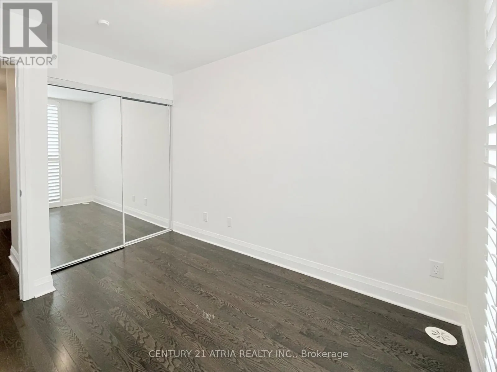 110 LITTLE CREEK ROAD