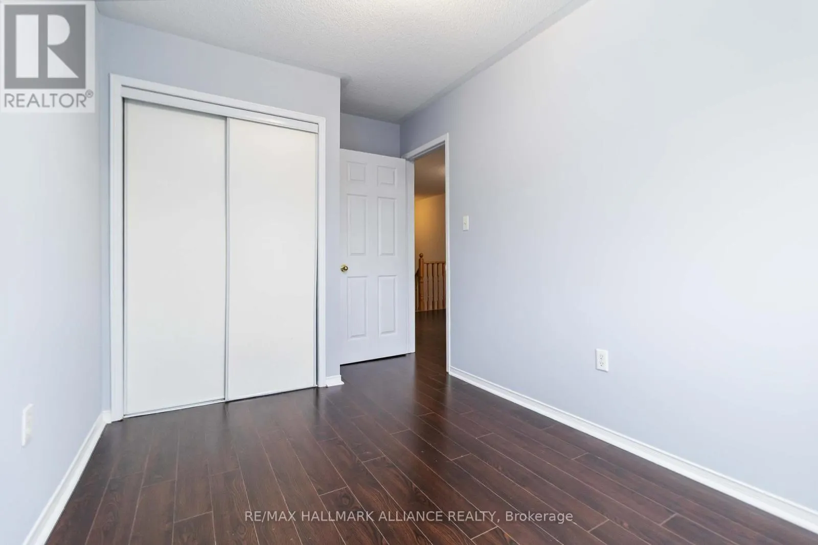 35 - 1591 SOUTH PARADE COURT