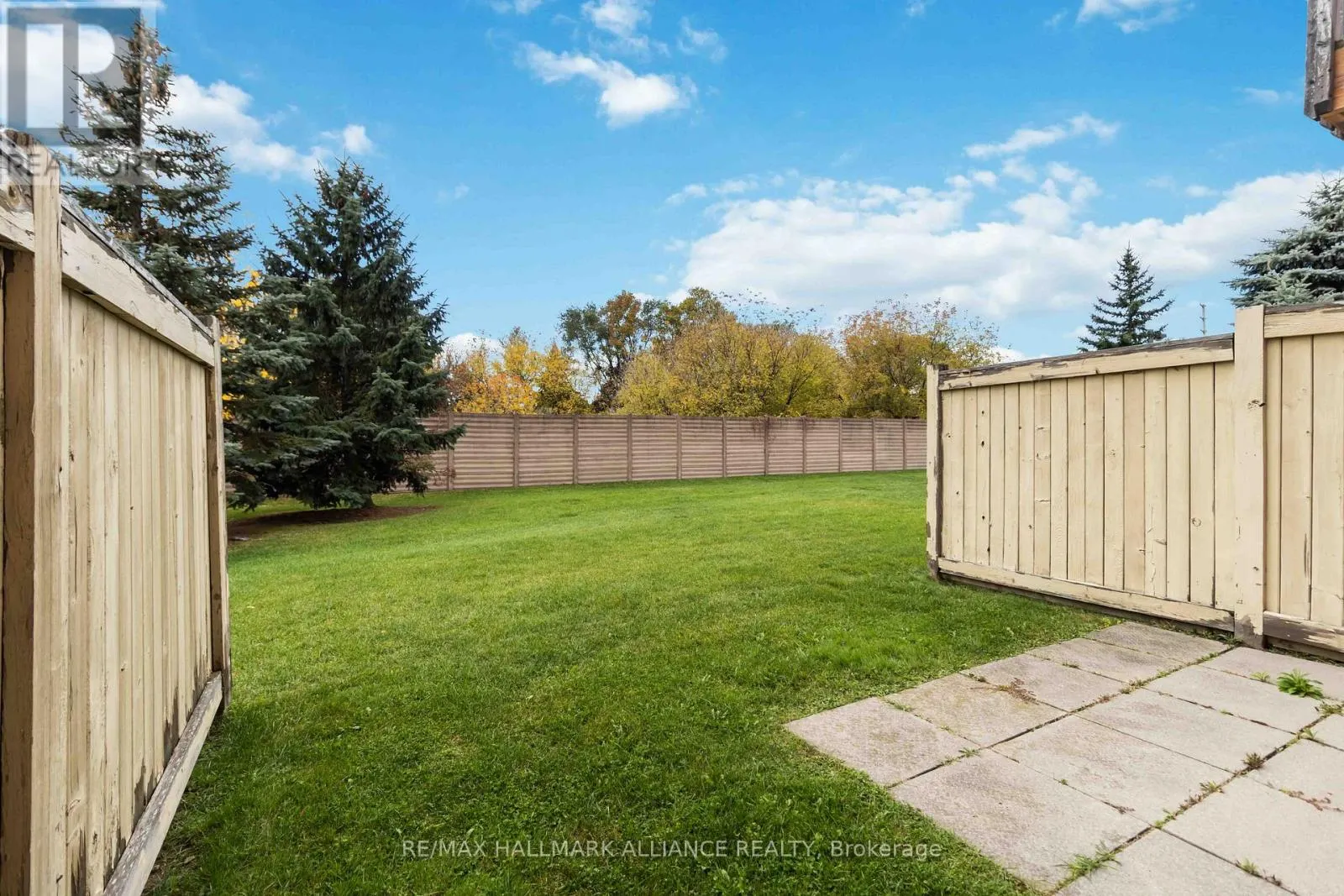 35 - 1591 SOUTH PARADE COURT