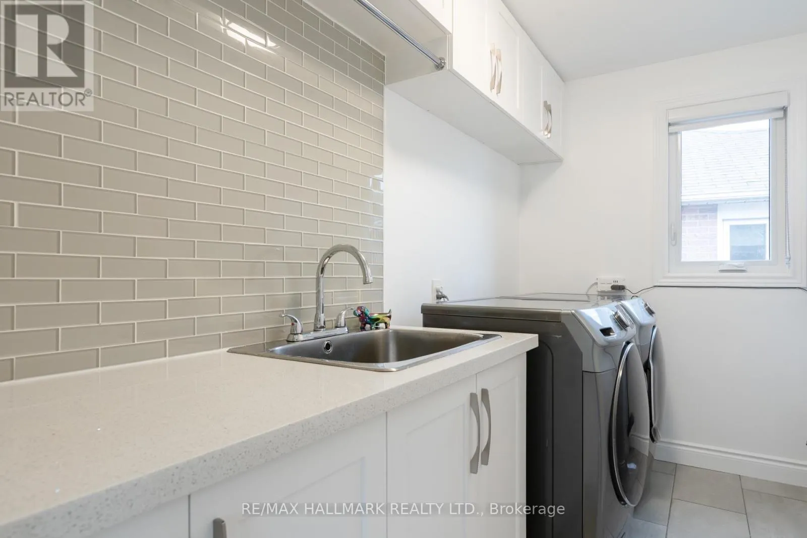 1309 SWEETBIRCH COURT