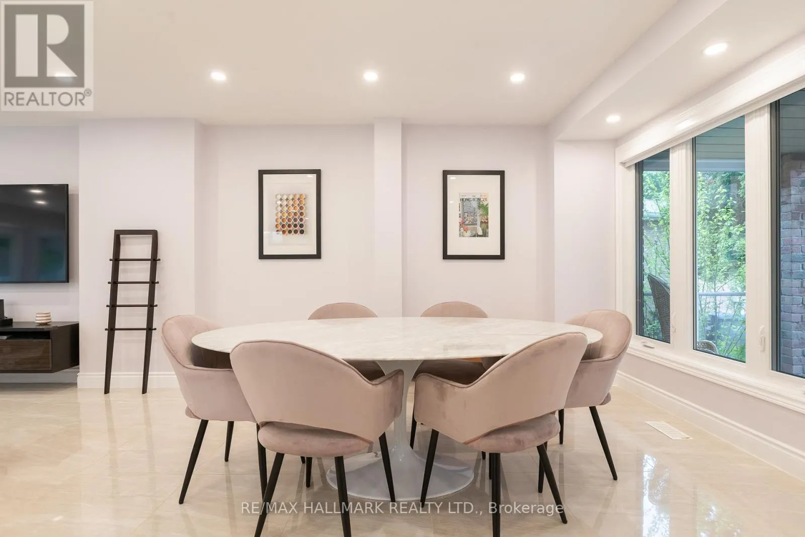 1309 SWEETBIRCH COURT