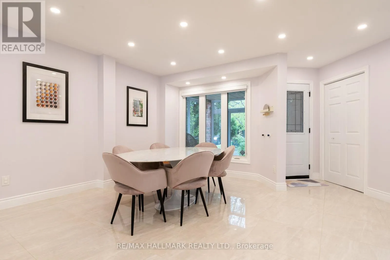 1309 SWEETBIRCH COURT