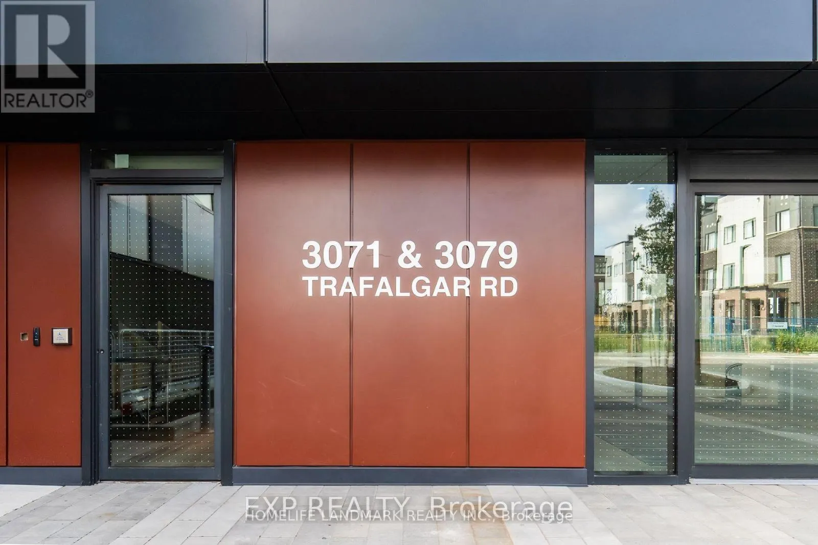 1910 - 3079 TRAFALGAR ROAD