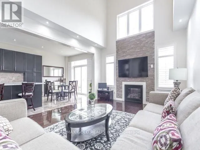 36 HAVERSTOCK CRESCENT