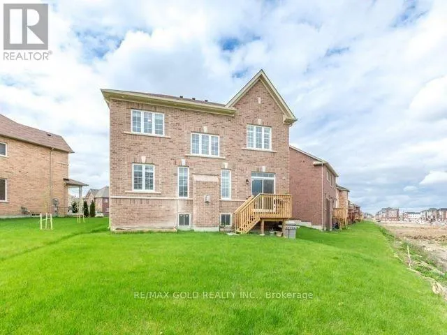 36 HAVERSTOCK CRESCENT