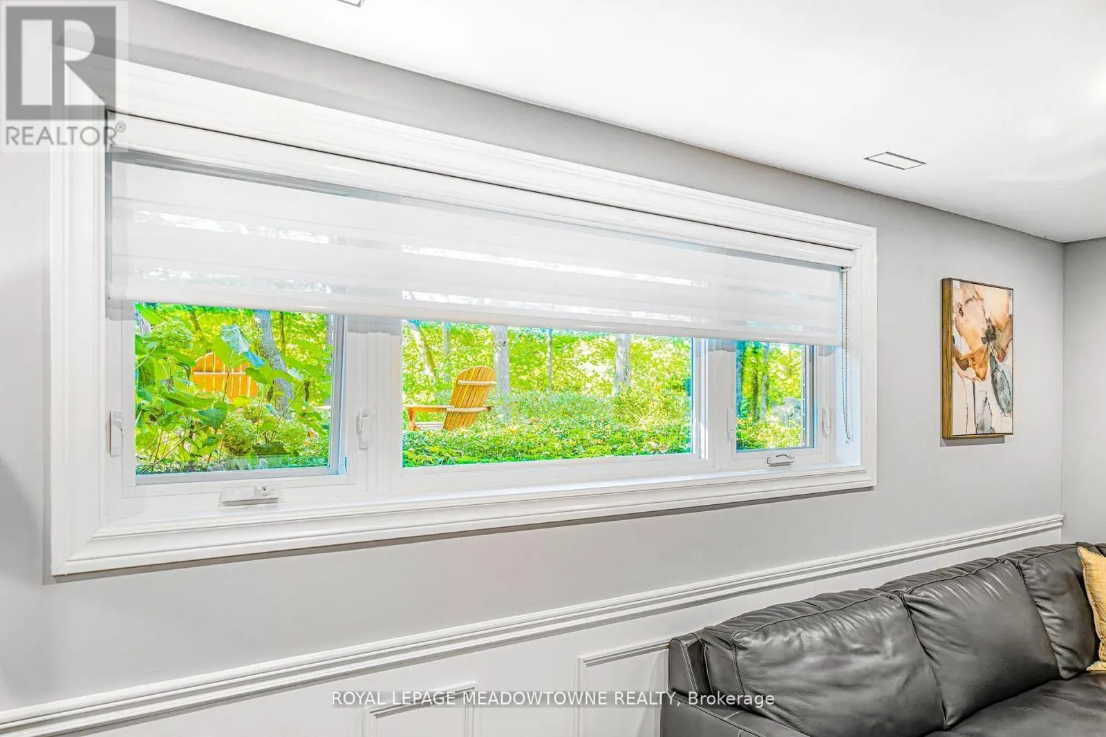 106 CAMPBELL AVENUE E