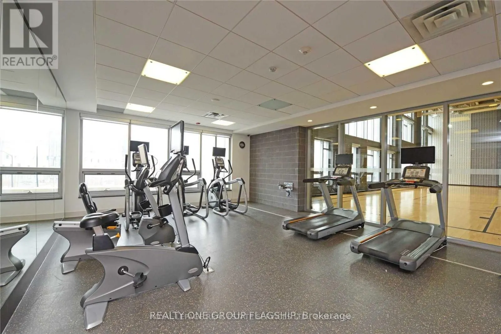 2801 - 360 SQUARE ONE DRIVE