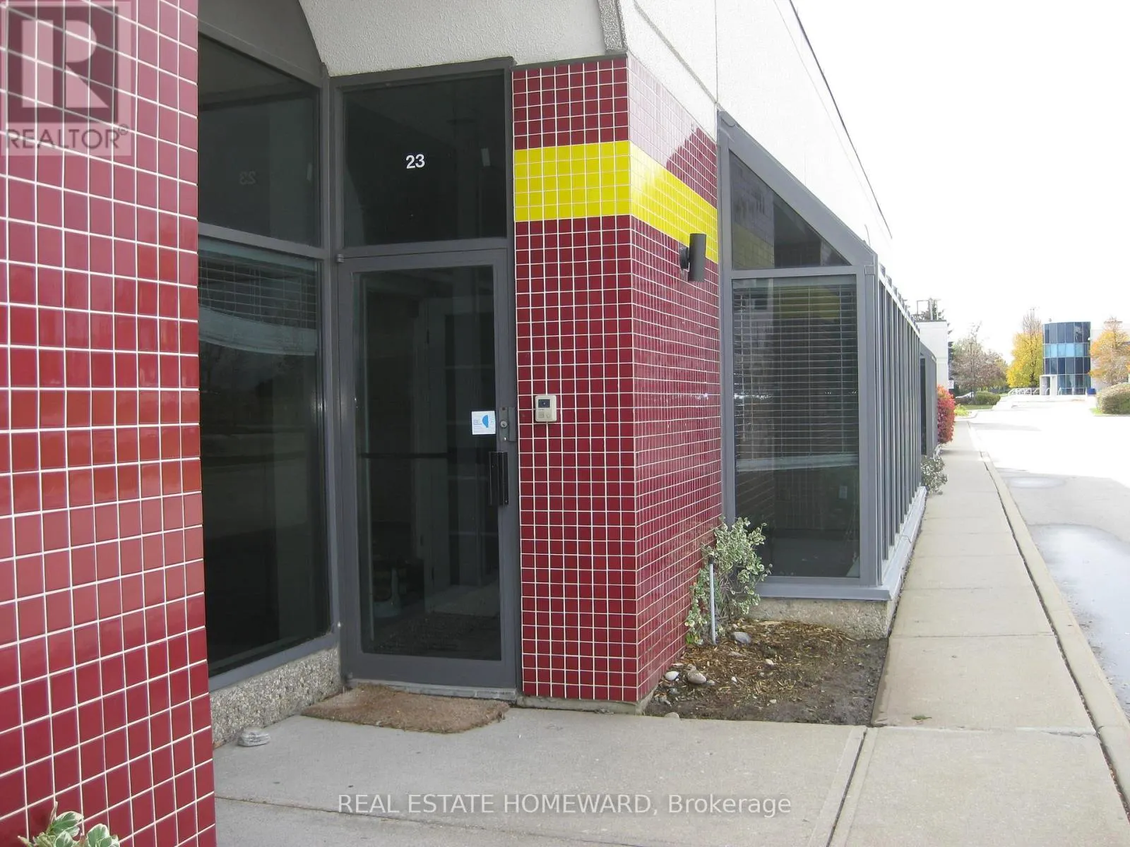 23 - 5225 ORBITOR DRIVE