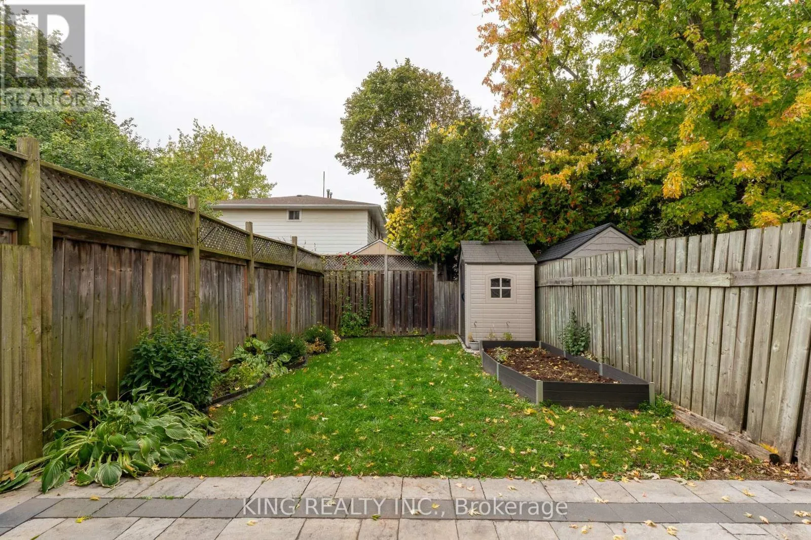 4 - 141 RIPLEY COURT