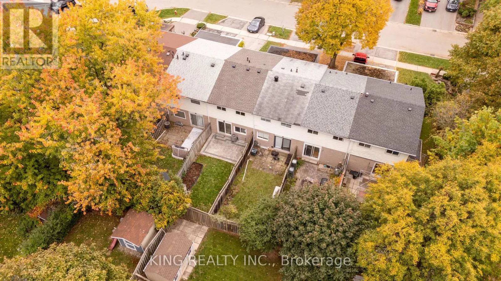 4 - 141 RIPLEY COURT