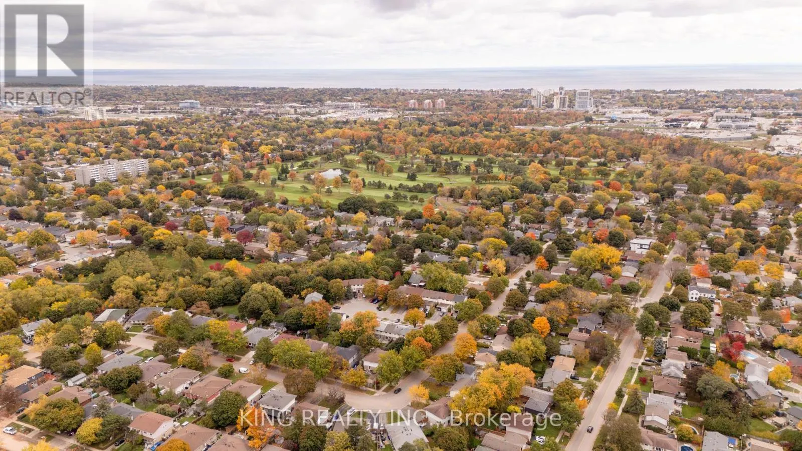 4 - 141 RIPLEY COURT