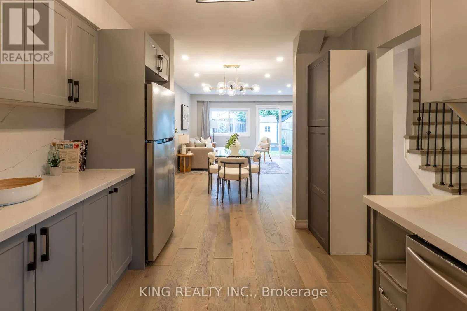 4 - 141 RIPLEY COURT