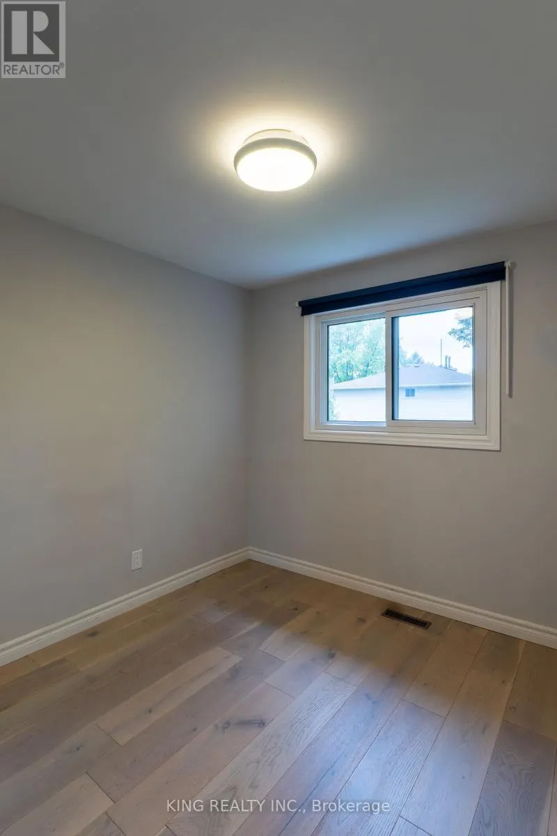 4 - 141 RIPLEY COURT