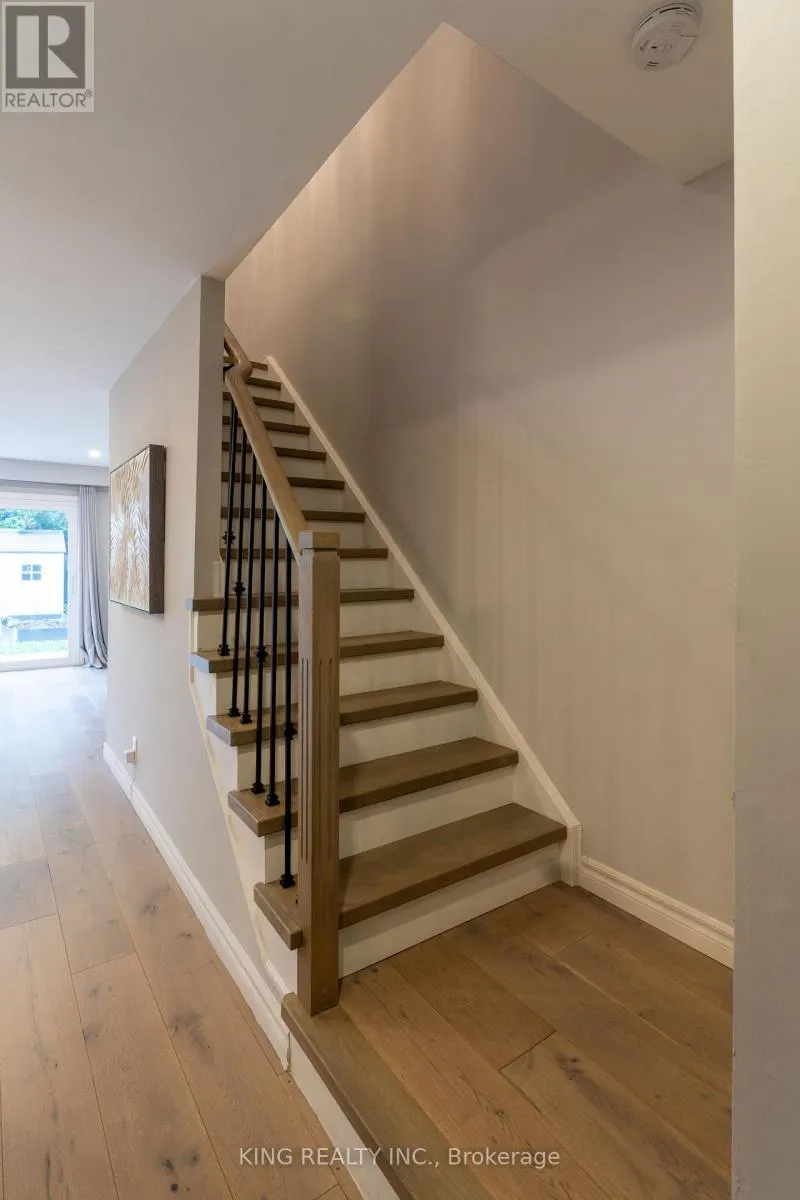 4 - 141 RIPLEY COURT