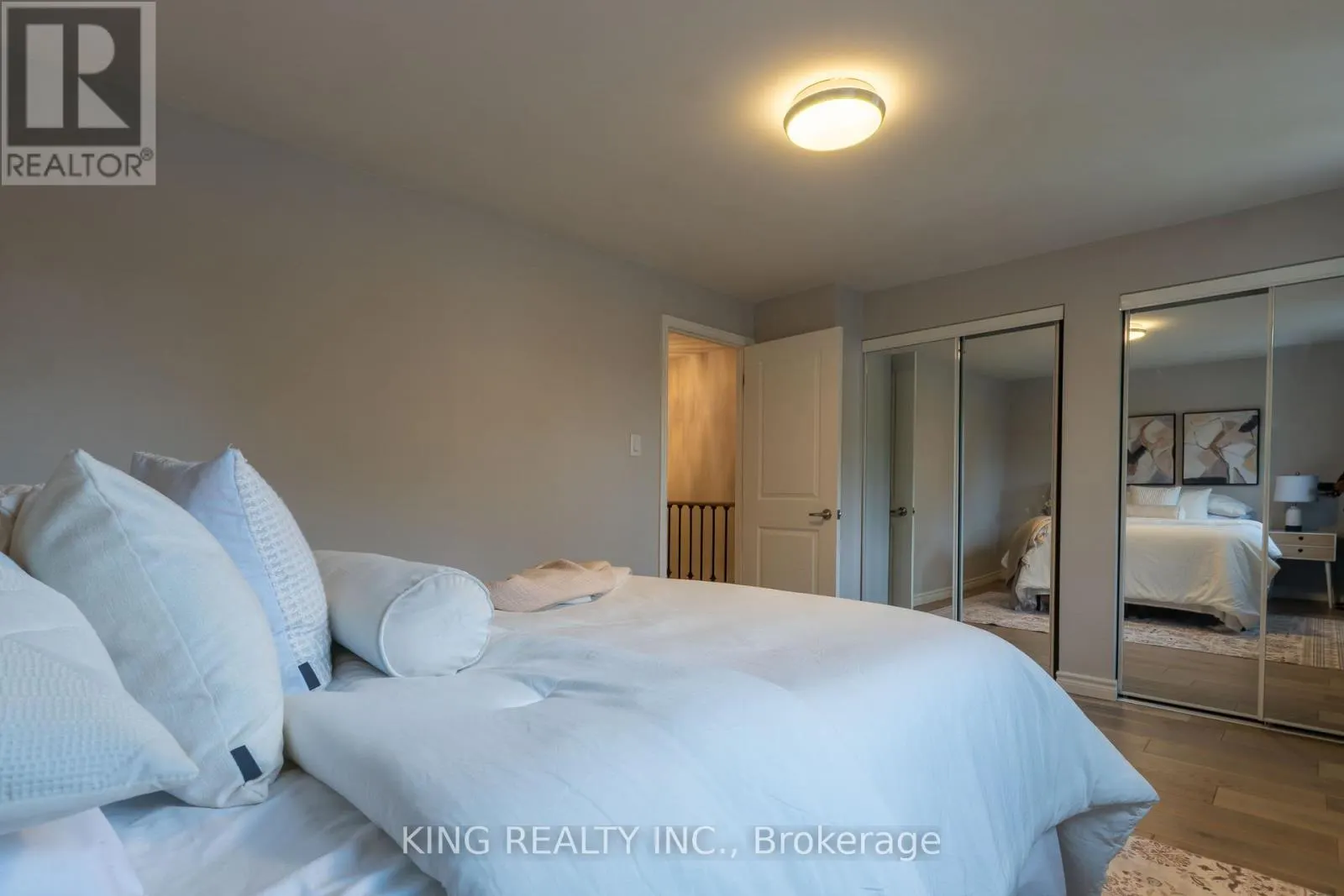 4 - 141 RIPLEY COURT