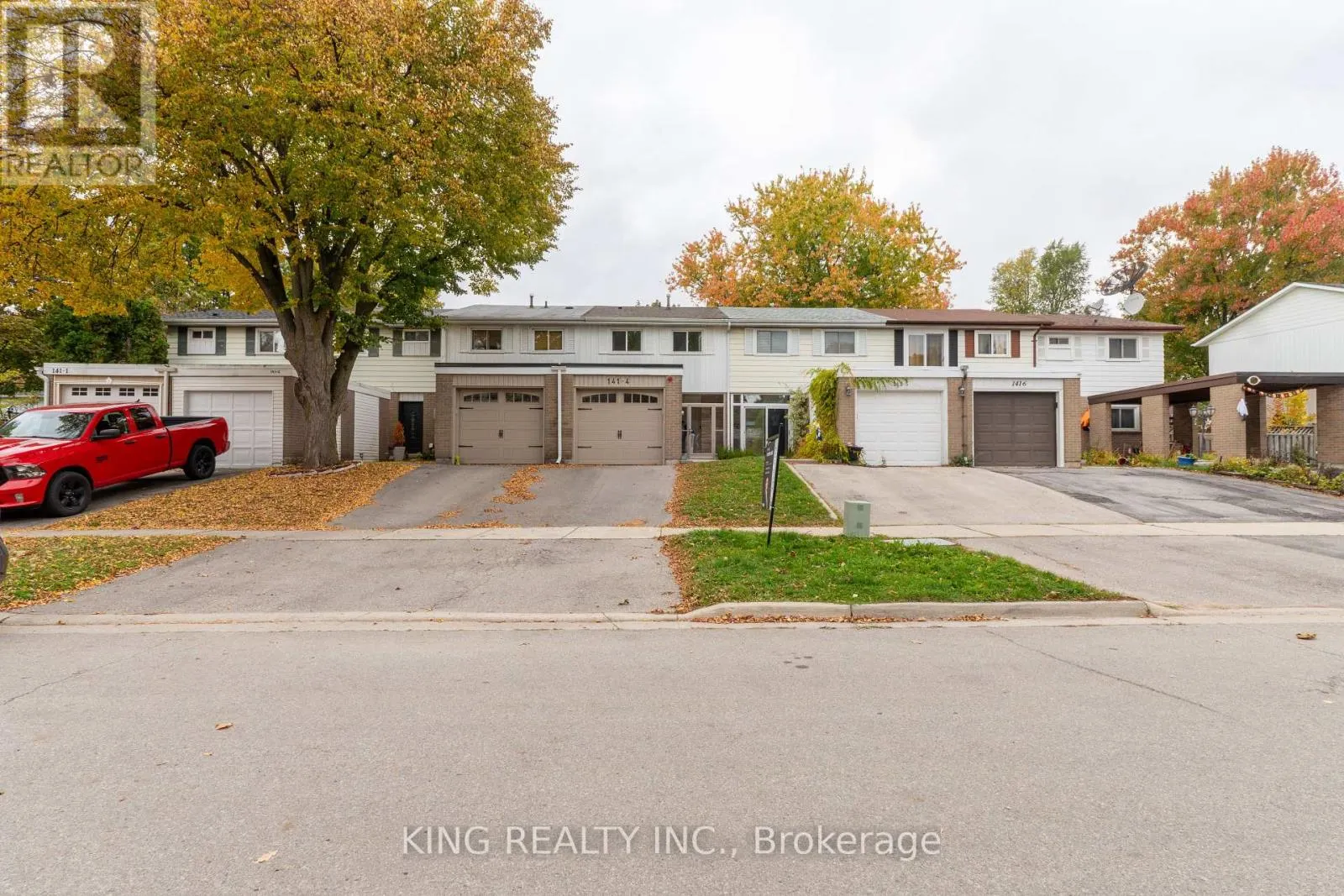 4 - 141 RIPLEY COURT