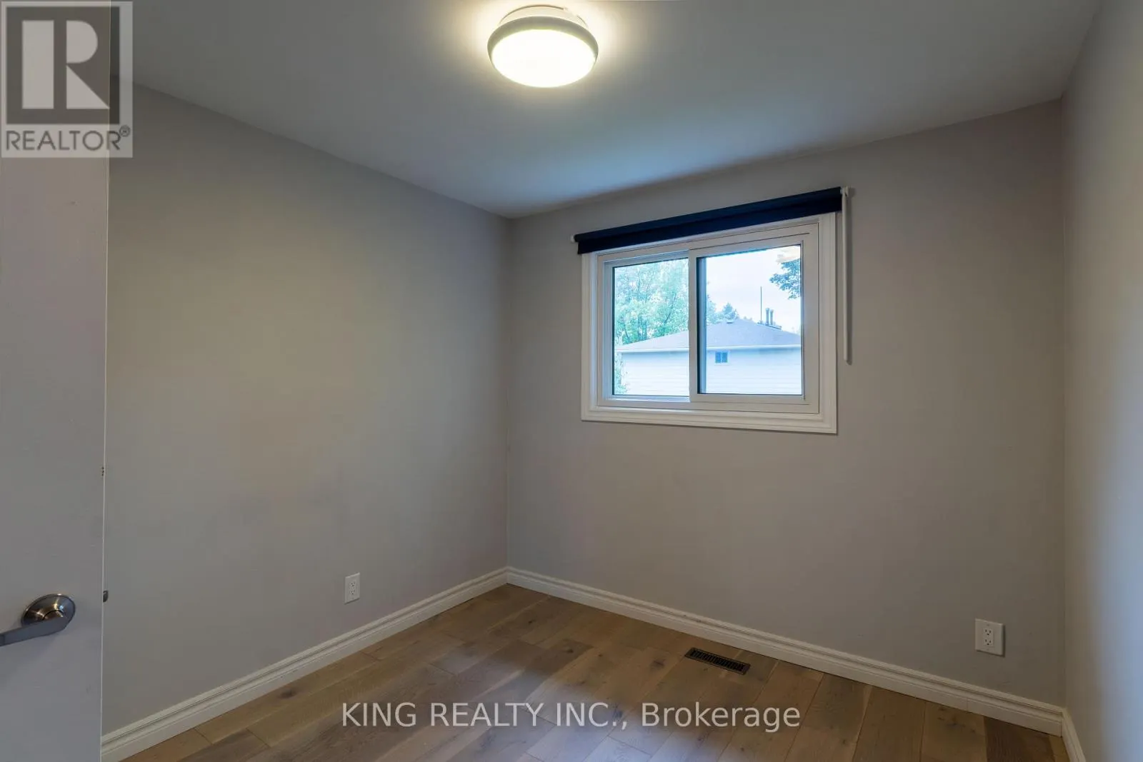 4 - 141 RIPLEY COURT