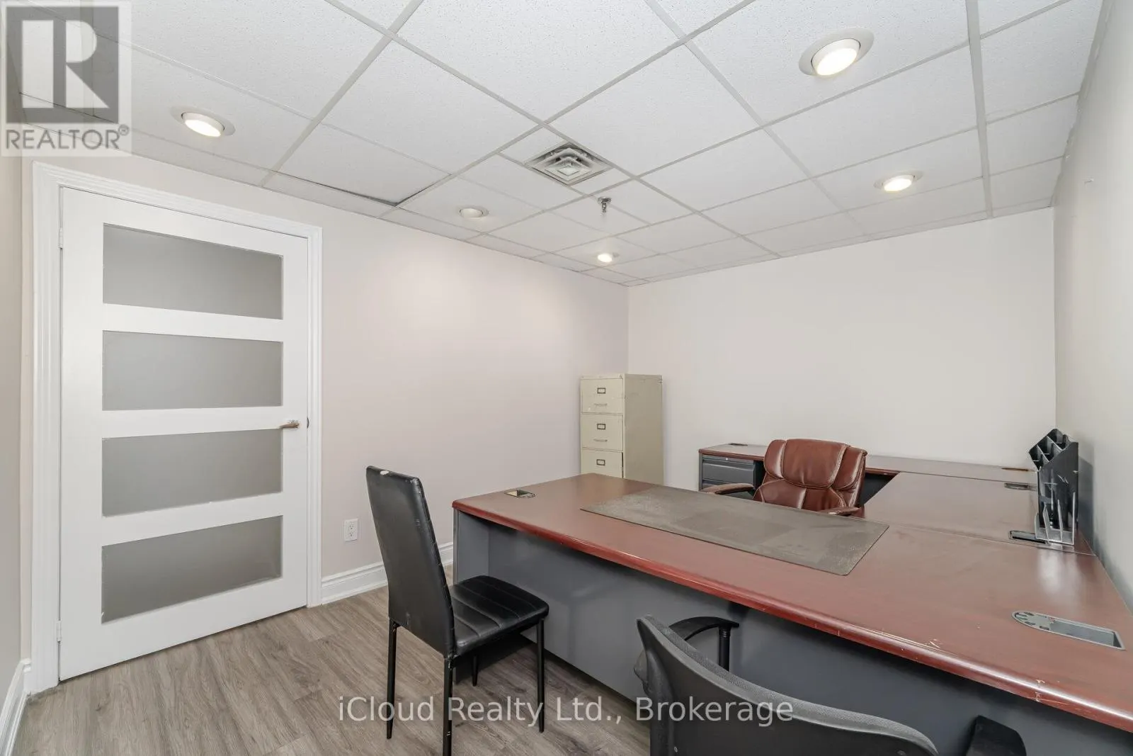 25 - 6033 SHAWSON DRIVE