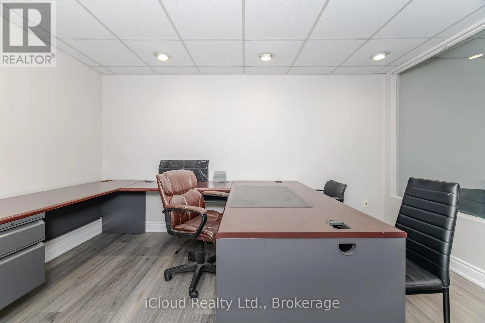 25 - 6033 SHAWSON DRIVE