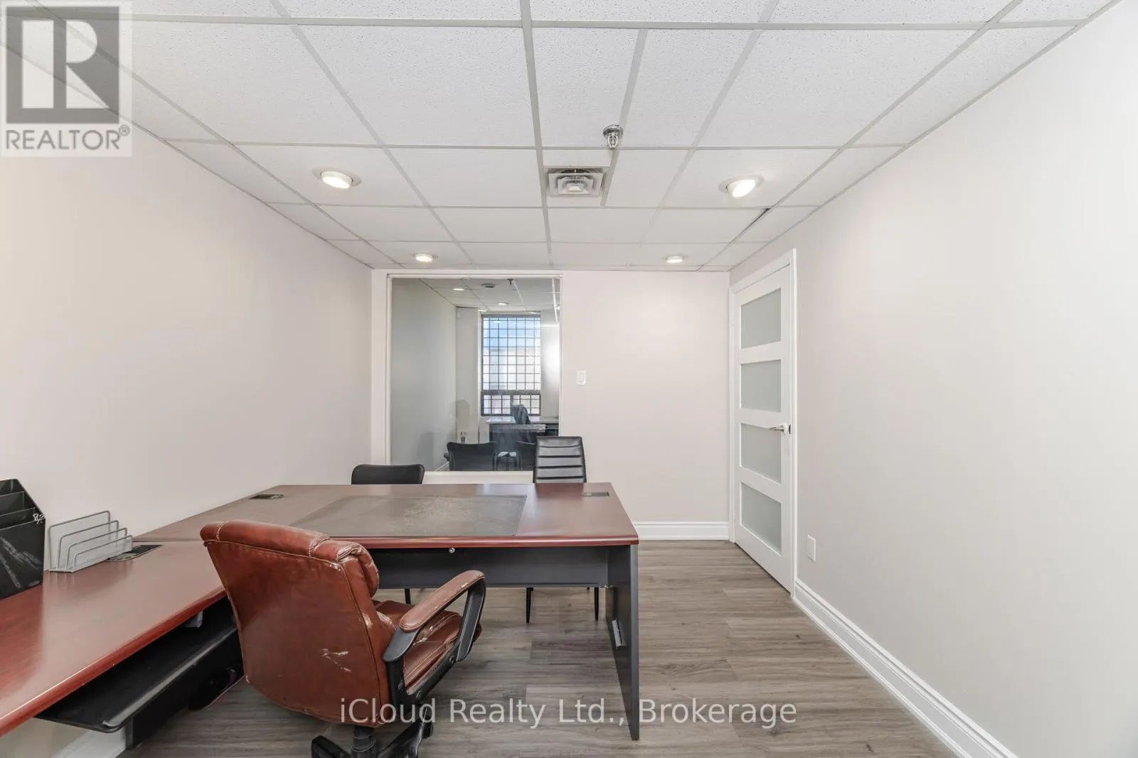 25 - 6033 SHAWSON DRIVE