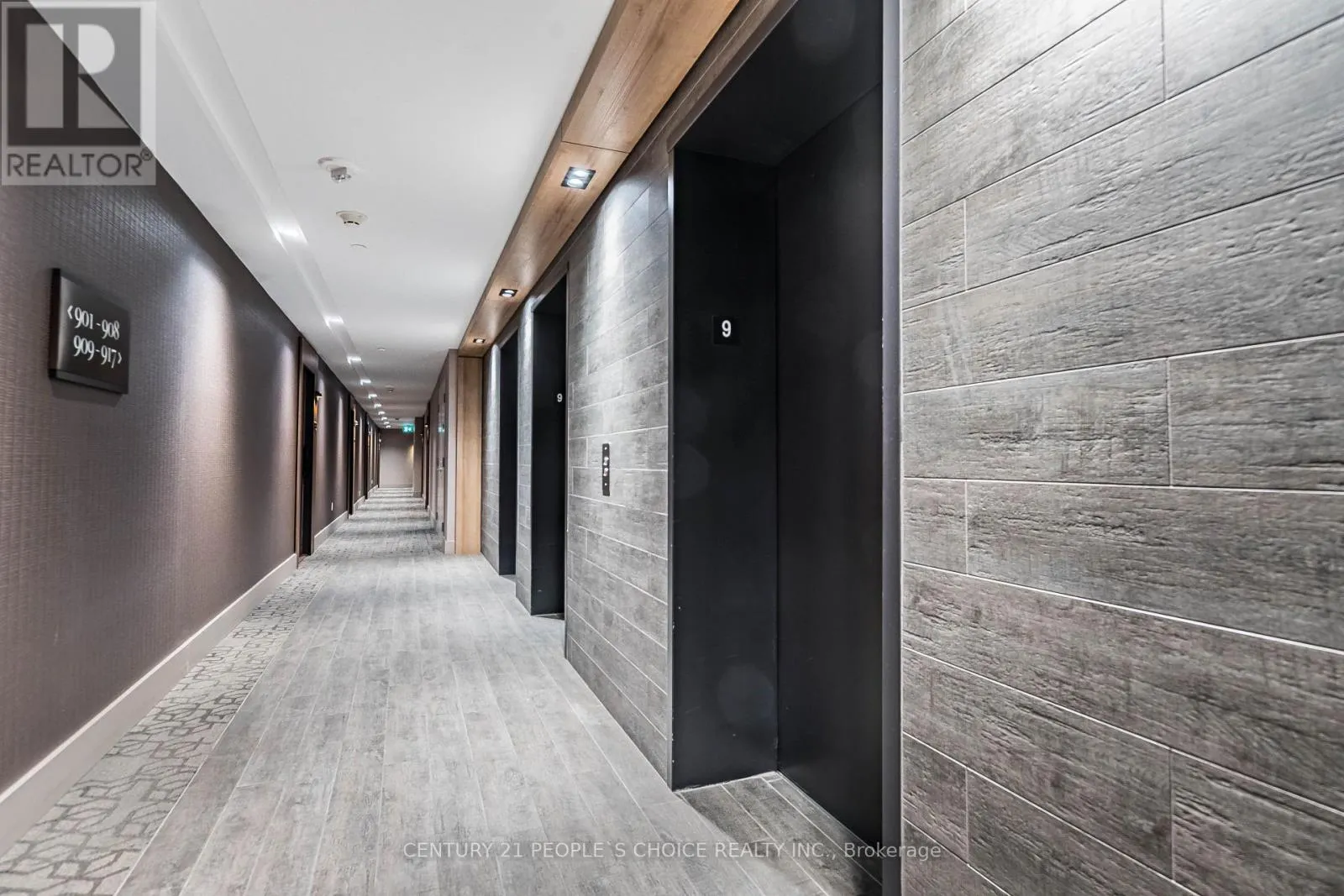 915 - 21 PARK STREET E