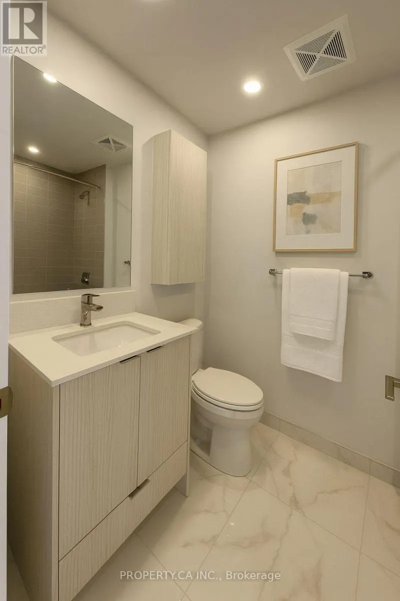 4002 - 430 SQUARE ONE DRIVE