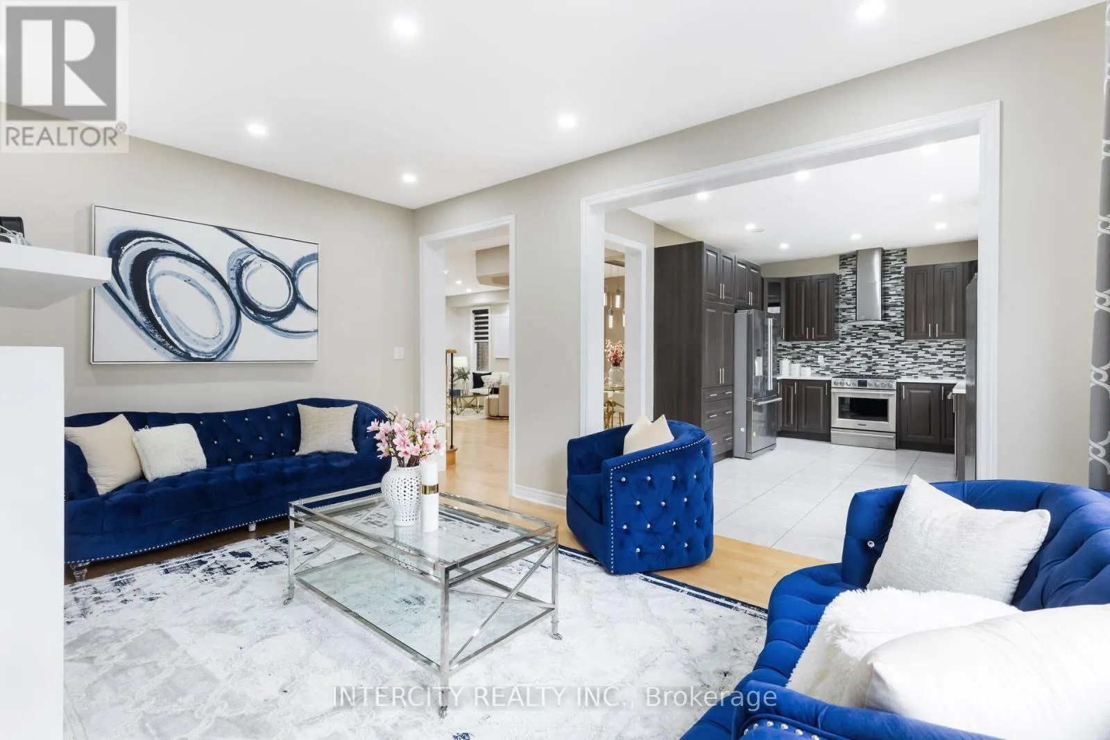 20 RUSSELL CREEK DRIVE