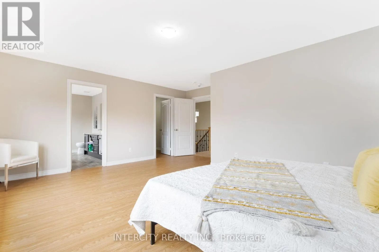 20 RUSSELL CREEK DRIVE