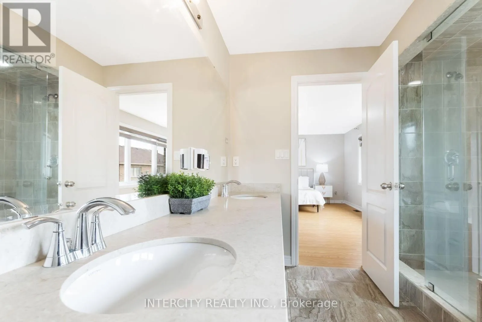 20 RUSSELL CREEK DRIVE