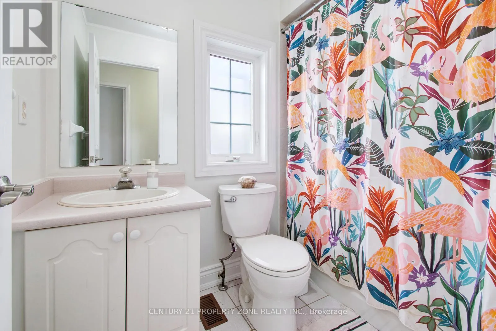 51 - 1575 SOUTH PARADE COURT